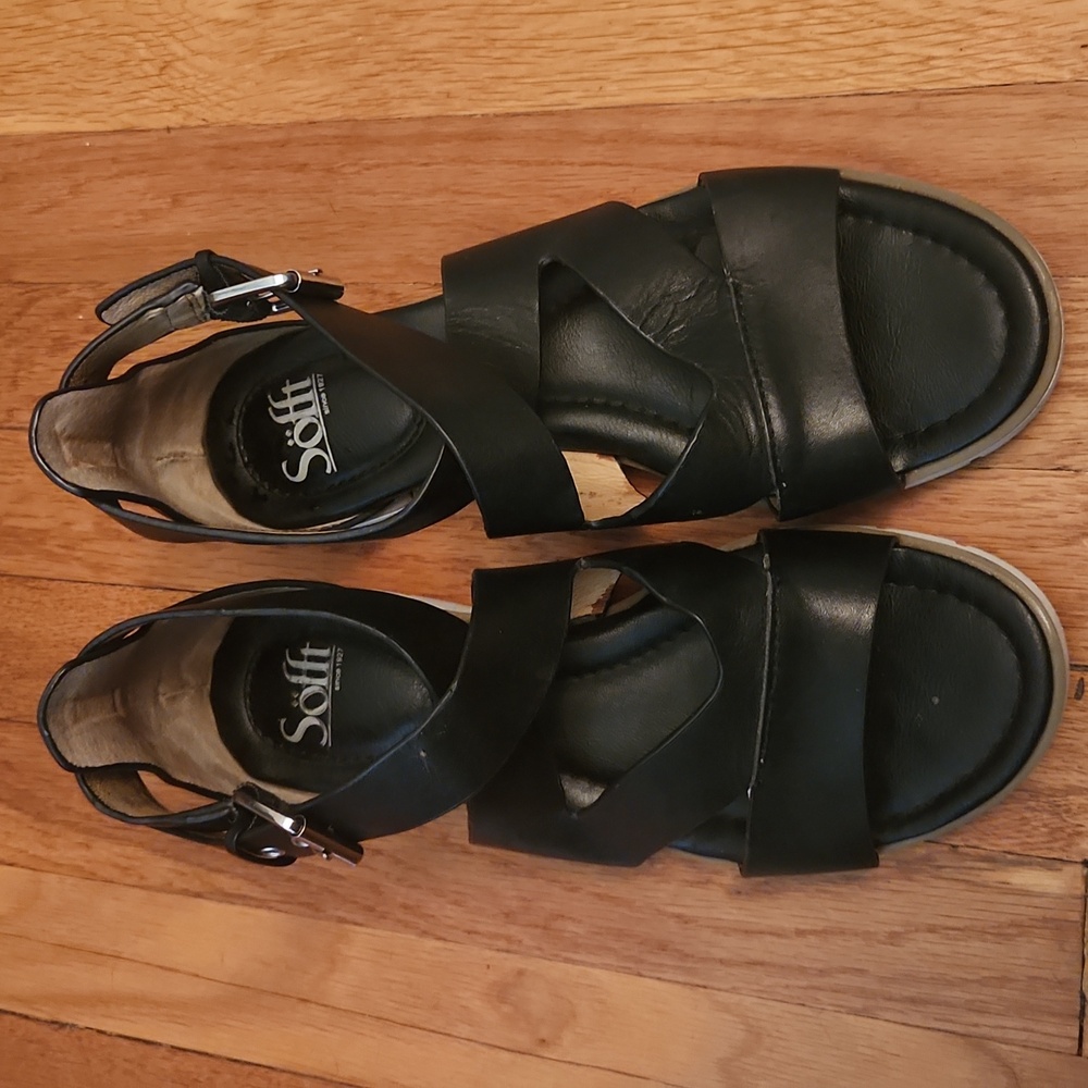 Sofft Womens size 8 Mirabelle Adjustable Strappy Leather Sandals Black